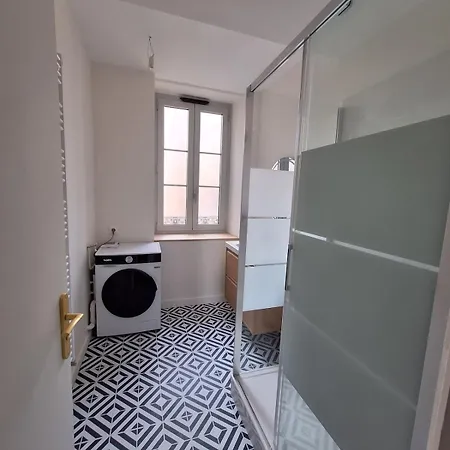 Les Thermes Rated 4 Stars Apartment