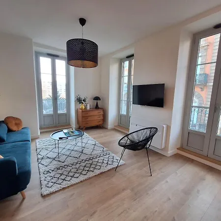 Les Thermes Rated 4 Stars Apartment *